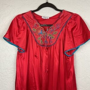 Vintage Vanity Fair Two-Piece Red Pajama Set Size Petite Small